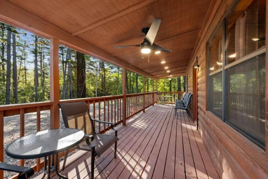 Apartamento Misty Moonlight, Sleeps 4, Mountain Cabin Broken Bow Exterior foto