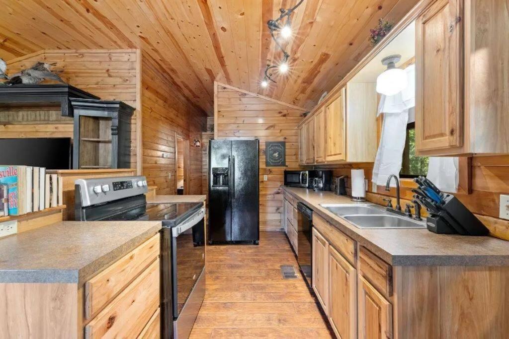 Apartamento Misty Moonlight, Sleeps 4, Mountain Cabin Broken Bow Exterior foto